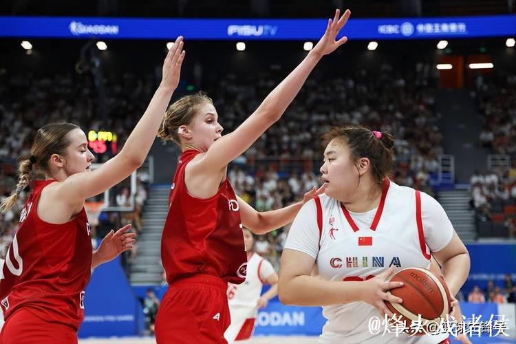 大运会:中国女篮71-67逆转波兰晋级决赛 大运会:中国女篮71-67逆转波兰晋级决赛
