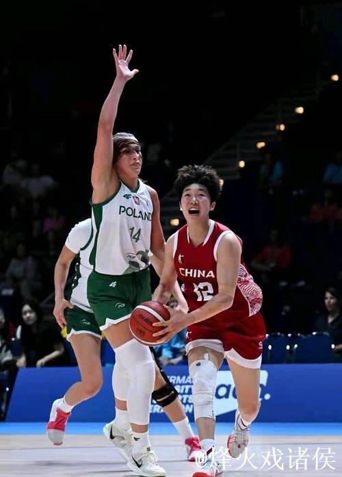 大运会:中国女篮71-67逆转波兰晋级决赛 大运会:中国女篮71-67逆转波兰晋级决赛